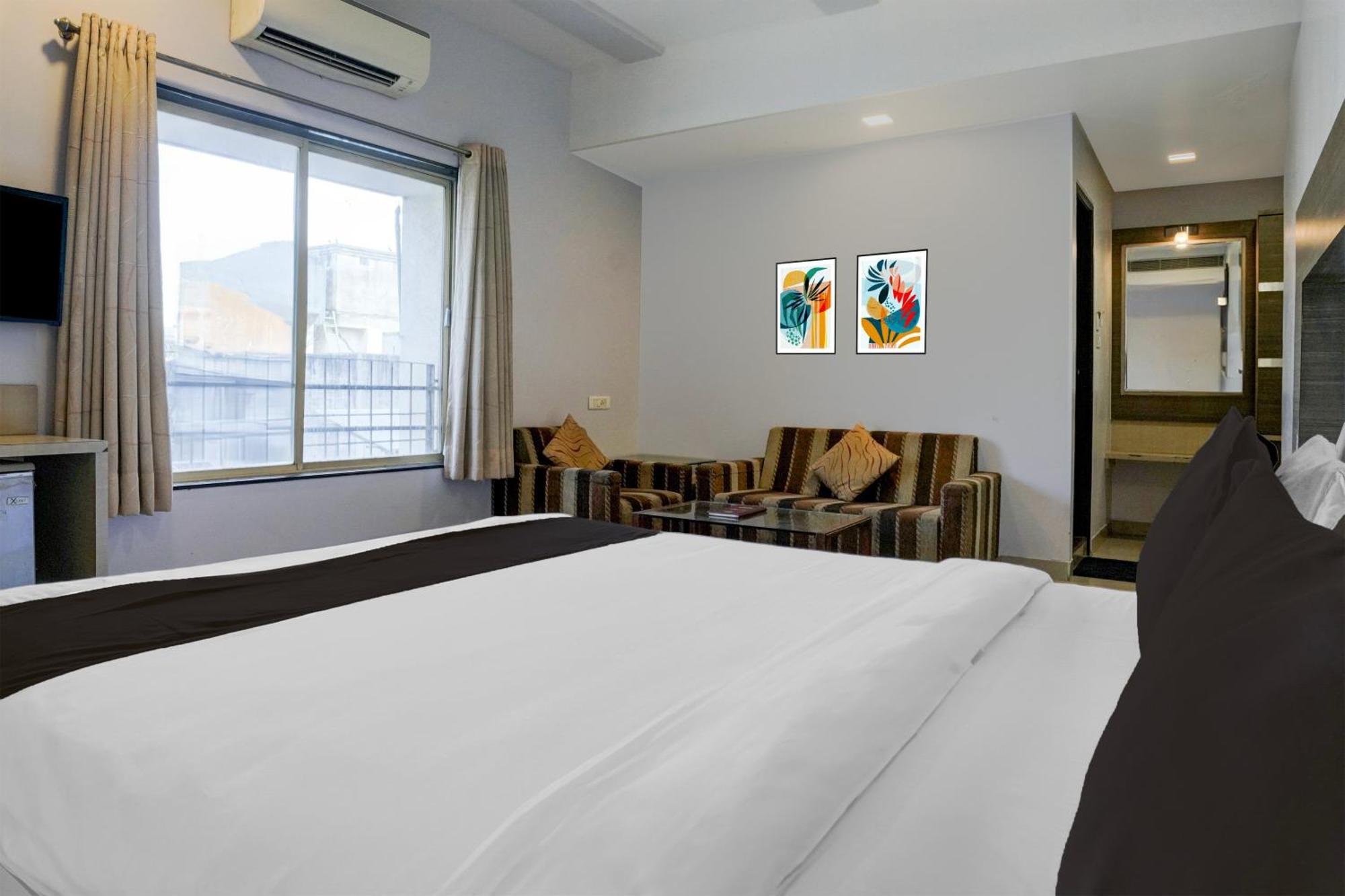 Super Collection O Limda Chowk Formerly Hotel Harmony Rajkot Ngoại thất bức ảnh